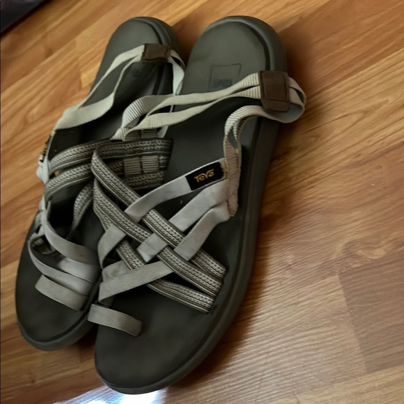 Teva Voya Strappy Antiguous Birch Slingback Strappy Sandals  Rubber Sole Size 10 - Picture 3 of 5